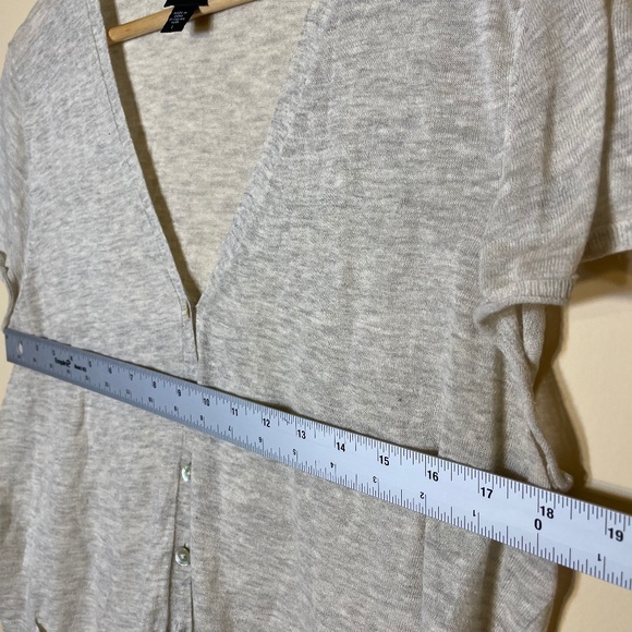 Italian Yarn Eileen Fisher Gray Button-Up Top - Picture 5 of 7